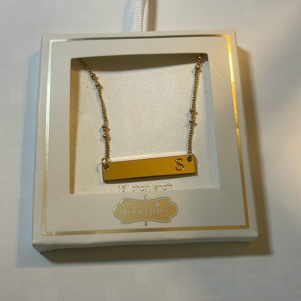 Initial “S” gold bar necklace by mudpie